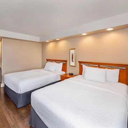 Grand Hotel & Conference Centre Calgary Airport, An Ascend Collection Hotel-2